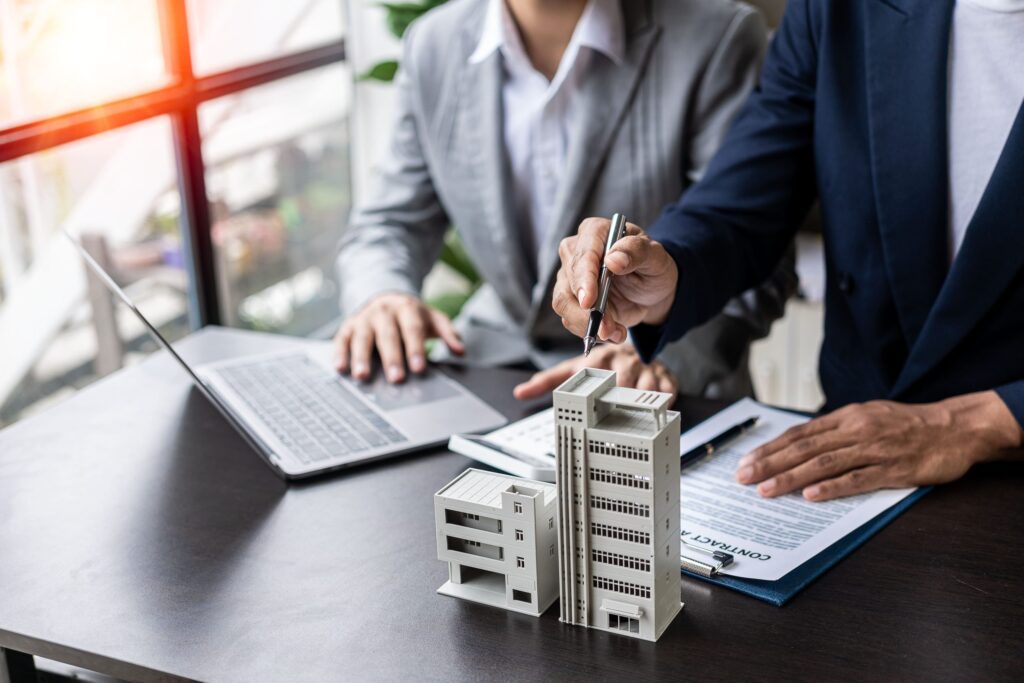 Maximizing Returns with NNN Lease Investments